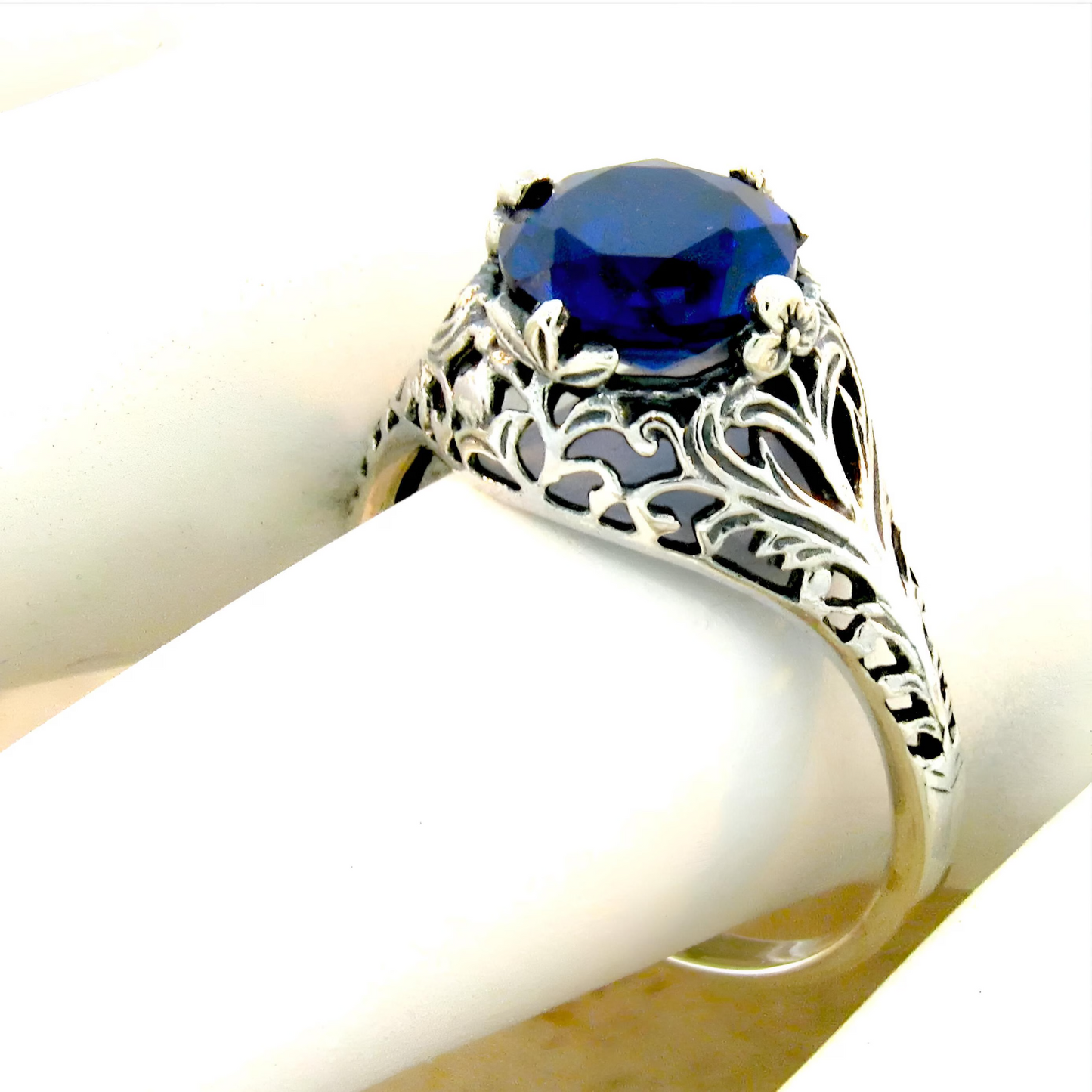 925 STERLING SILVER ANTIQUE STYLE LAB-CREATED BLUE SAPPHIRE SOLITAIRE RING #823