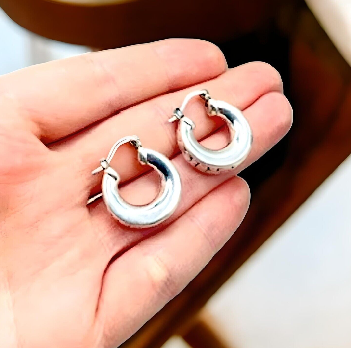 925 STERLING SILVER COBBLESTONE DESIGN HOOP EARRINGS LATCH BACK LIGHTWEIGHT 1680