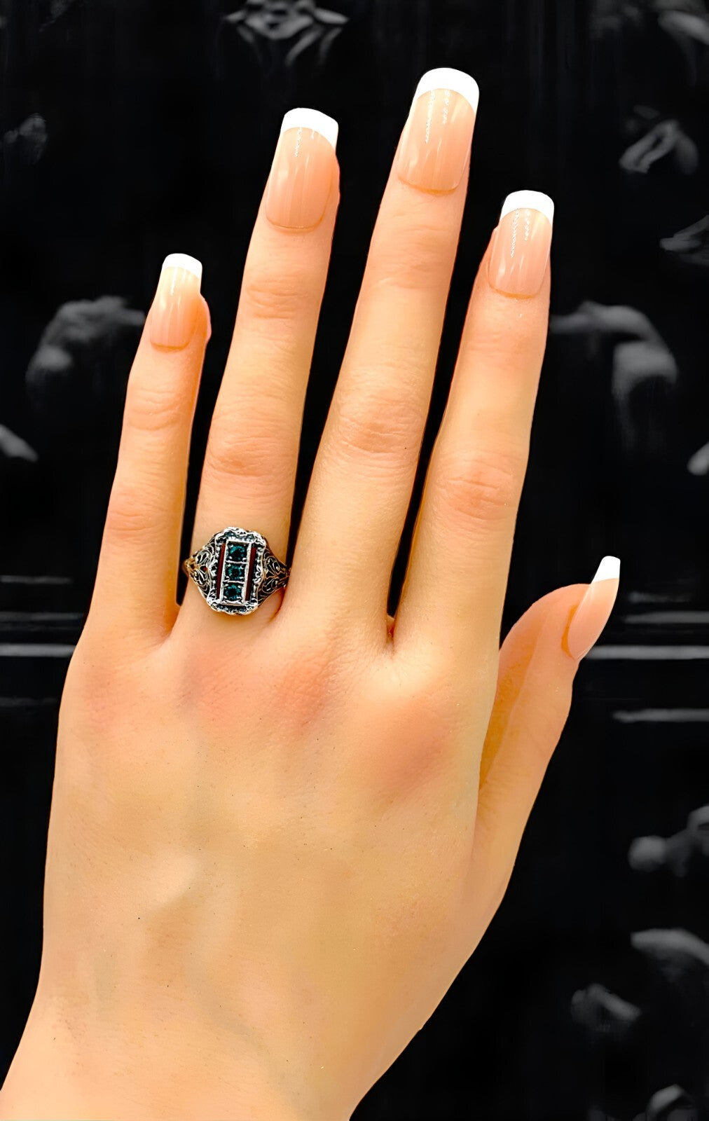 925 STERLING SILVER 3 STONE RING VINTAGE STYLE SIMULATED LONDON BLUE TOPAZ #1130