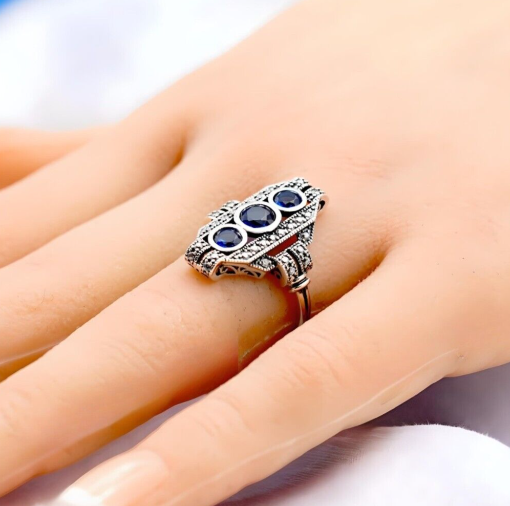VINTAGE STYLE ROYAL BLUE SIMULATED SAPPHIRE & CZ 925 STERLING SILVER RING 1809