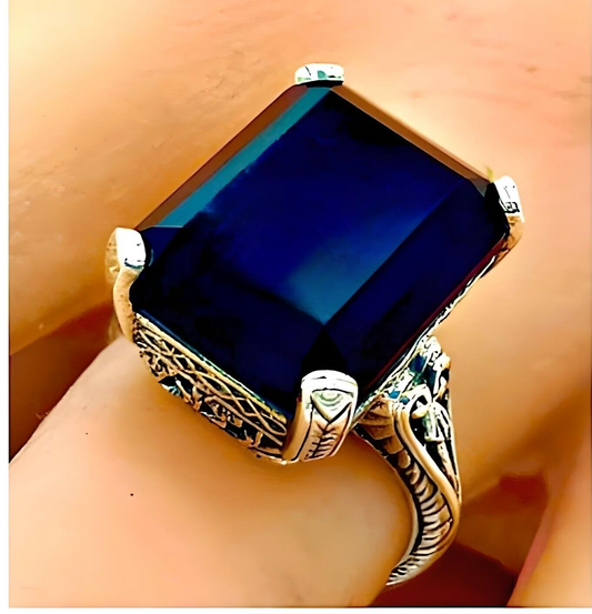 925 STERLING SILVER ROYAL BLUE SIMULATED SAPPHIRE VINTAGE STYLE RING       #1180