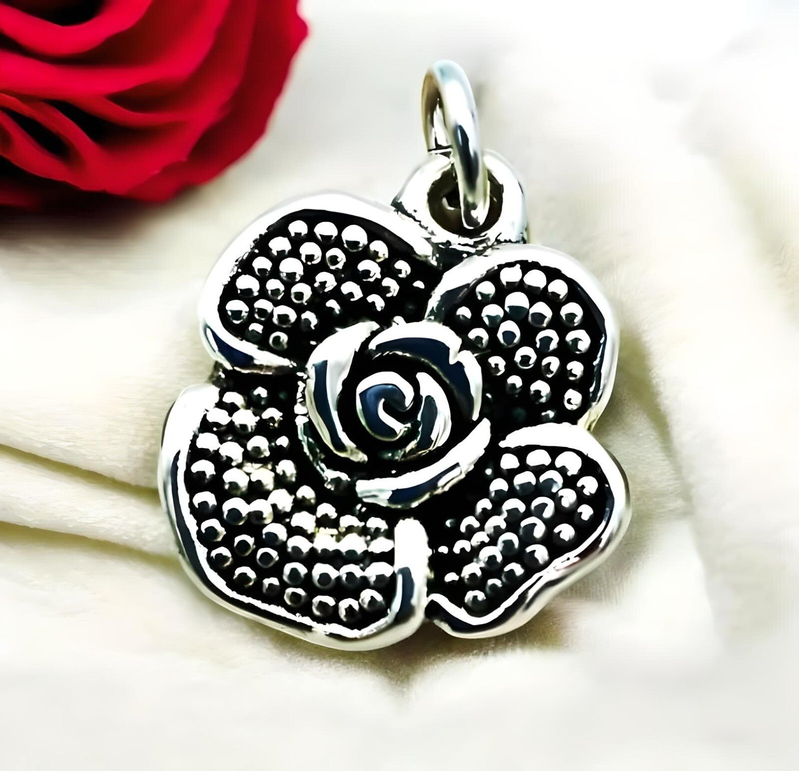 925 Silver Necklace, Lightweight Flower Pendant - Chain Sold Separate 1483