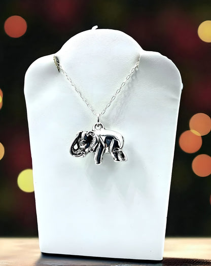 925 STERLING SILVER ELEPHANT PENDANT LIGHTWEIGHT, CHAIN SOLD SEPARATELY 1595