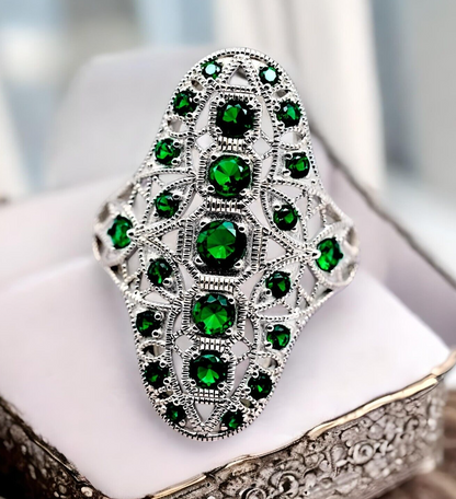 VINTAGE STYLE 925 STERLING SILVER RHODIUM PLATED SIMULATED EMERALD RING 1801