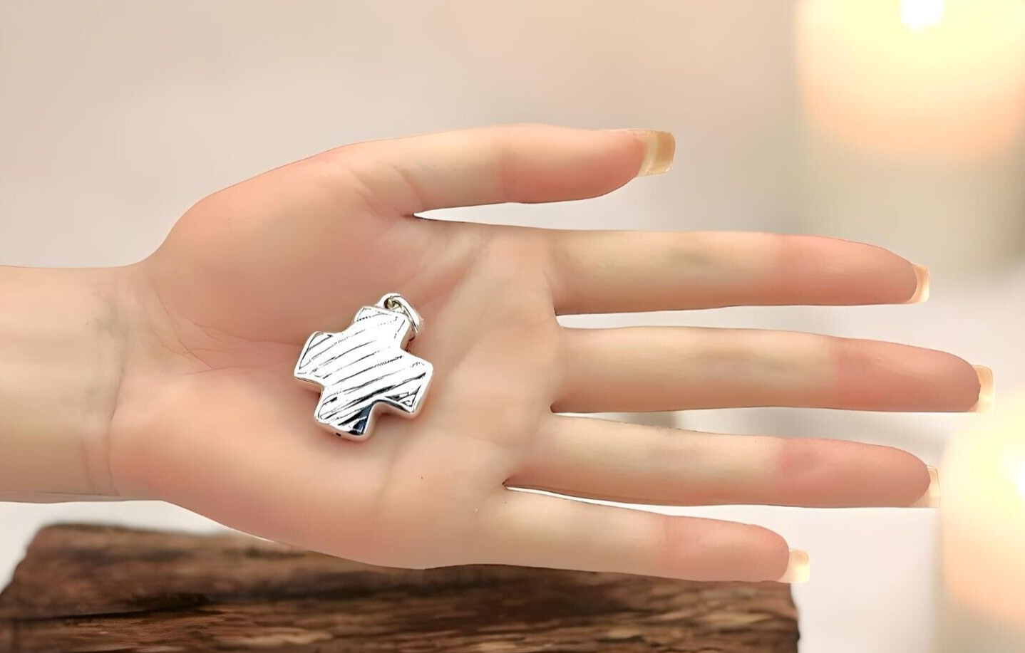 925 Sterling Silver Cross Pendant - Lightweight Charm,Chain Sold Separately 1290