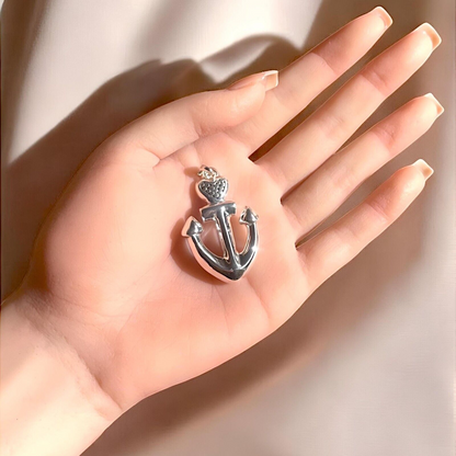 925 STERLING SILVER LIGHTWEIGHT ANCHOR & HEART PENDANT, CHAIN SOLD SEPARATE 1637