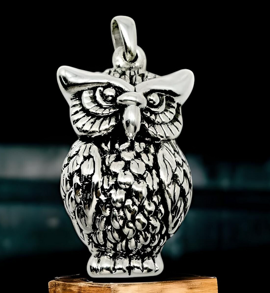 925 STERLING SILVER OWL PENDANT LIGHTWEIGHT, CHAIN SOLD SEPARATELY 1564