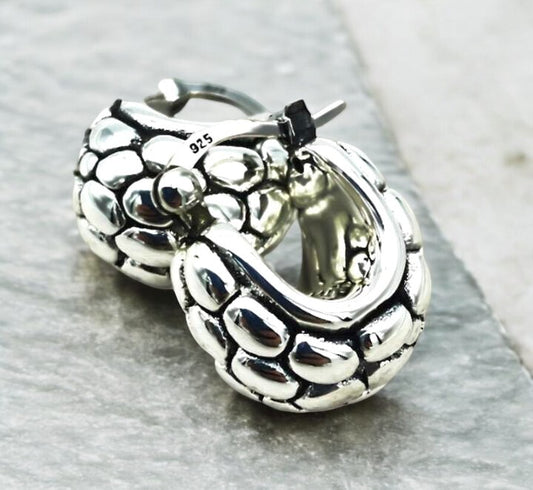 925 Sterling Silver Caviar Design Hoop Earrings, Lightweight Latch Back 1473