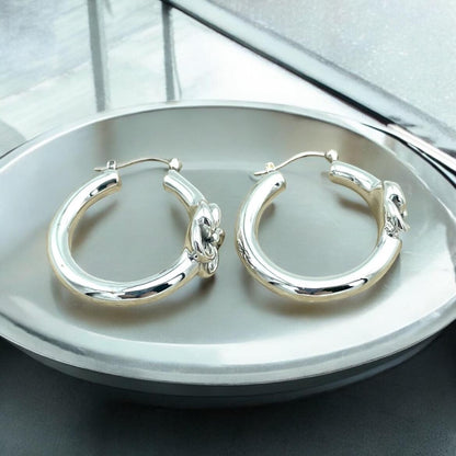 925 Sterling Silver Flower Lightweight Hoop Latch Back Earrings  1223