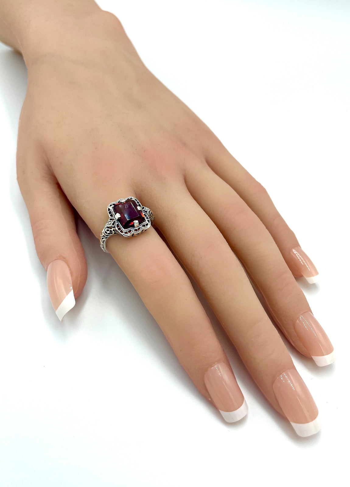 925 STERLING SILVER FILIGREE SIMULATED GARNET VINTAGE DESIGN RING          #1312