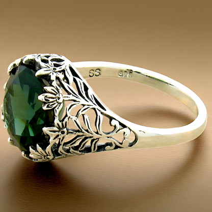 VICTORIAN STYLE 925 STERLING SILVER SIMULATED EMERALD FILIGREE RING         #779