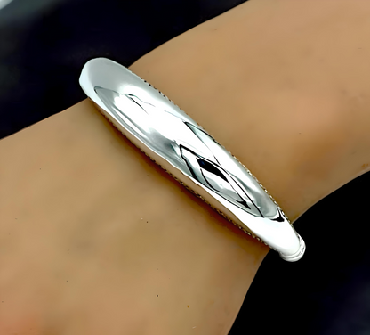 925 Sterling Silver Classic Simple Bangle-Lightweight Spring Hinged 6.5"  1498