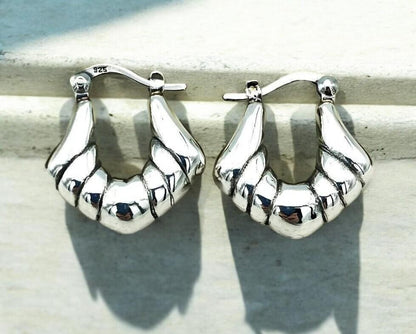 925 Sterling Silver Hoop Earrings Latch Back, Scalloped Squared Design 1539