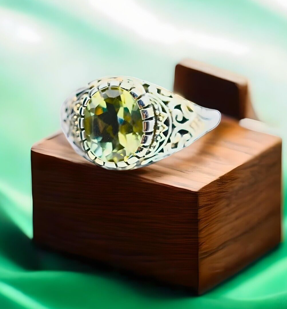 VINTAGE STYLE NATURAL GREEN AMETHYST 925 STERLING SILVER FILIGREE RING 1797
