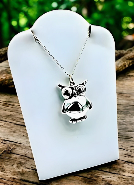 925 Sterling Silver Owl Pendant, Lightweight Charm, Chain Sold Separatley 1277