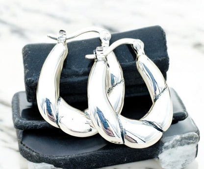 925 Sterling Silver Hoop Earrings - Lightweight Twisted Latch Back Design 1629