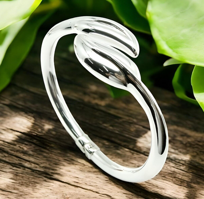 925 STERLING SILVER DOUBLE LEAF DESIGN BANGLE BRACELET 6.5" LIGHTWEIGHT 1574