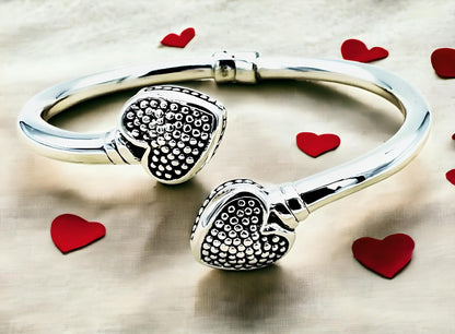 925 STERLING SILVER DOUBLE HEART 7.75" BANGLE BRACELET LIGHTWEIGHT 1588