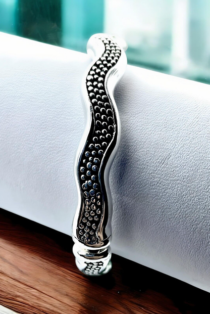 WAVY 925 STERLING SILVER HINGED 6.5" BANGLE BRACELET DOT DESIGN LIGHTWEIGHT 1566