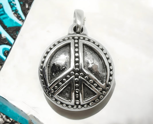 925 Sterling Silver Lightweight Peace Pendant - Chain Sold Separately 1215