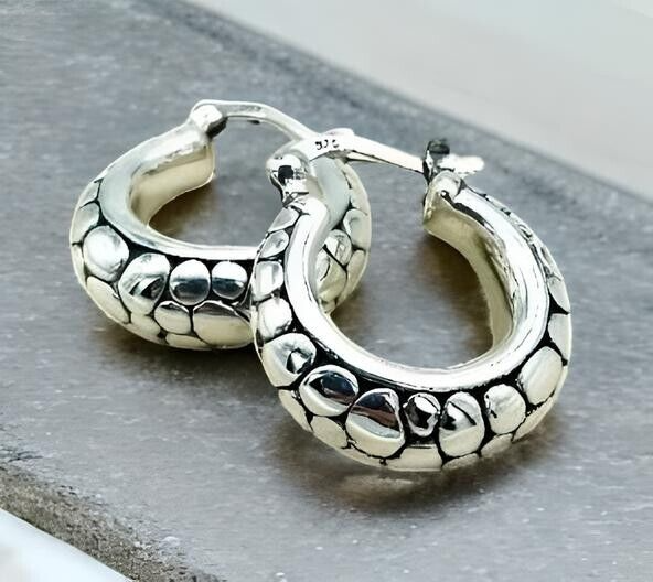 925 STERLING SILVER COBBLESTONE DESIGN HOOP EARRINGS LIGHTWEIGHT LATCH BACK 1604