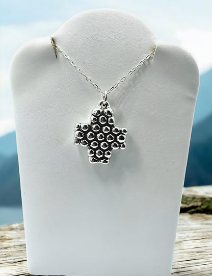 925 Sterling Silver Cross Pendant - Lightweight Charm,Chain Sold Separately 1255