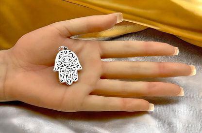 925 STERLING SILVER HAMSA HAND PENDANT LIGHTWEIGHT, CHAIN SOLD SEPARATELY 1661