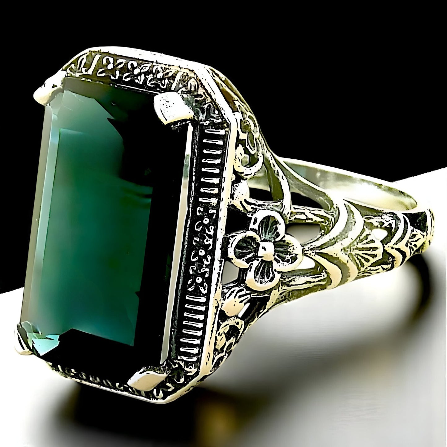 VINTAGE STYLE 925 STERLING SILVER RING 6 CT LONDON BLUE SIMULATED TOPAZ   #1141