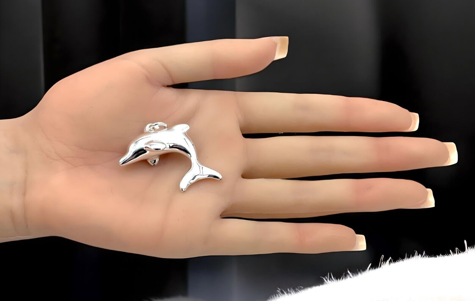 925 STERLING SILVER DOLPHIN PENDANT LIGHTWEIGHT, CHAIN SOLD SEPARATELY 1624