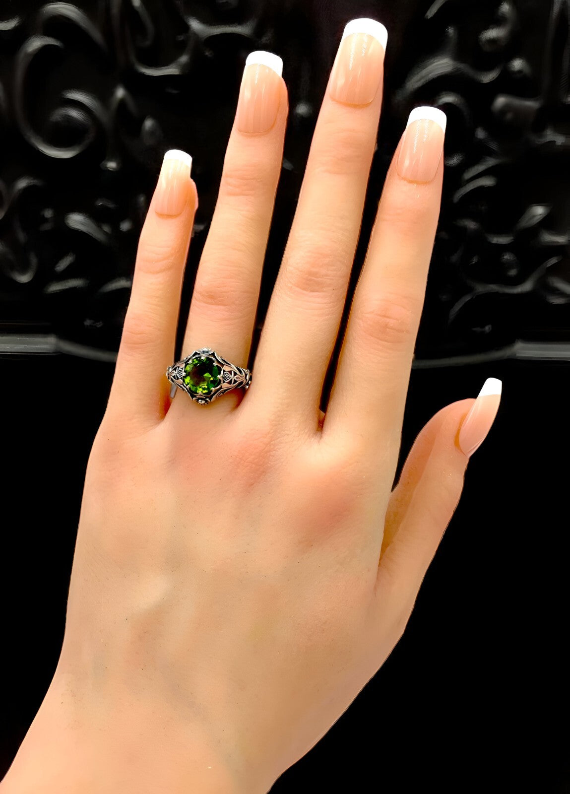 VINTAGE STYLE SCOTTISH THISTLE 925 STERLING SILVER SIMULATED PERIDOT RING #1137