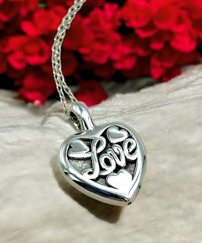 925 STERLING SILVER HEART "LOVE" PENDANT LIGHTWEIGHT, CHAIN SOLD SEPARATELY 1685