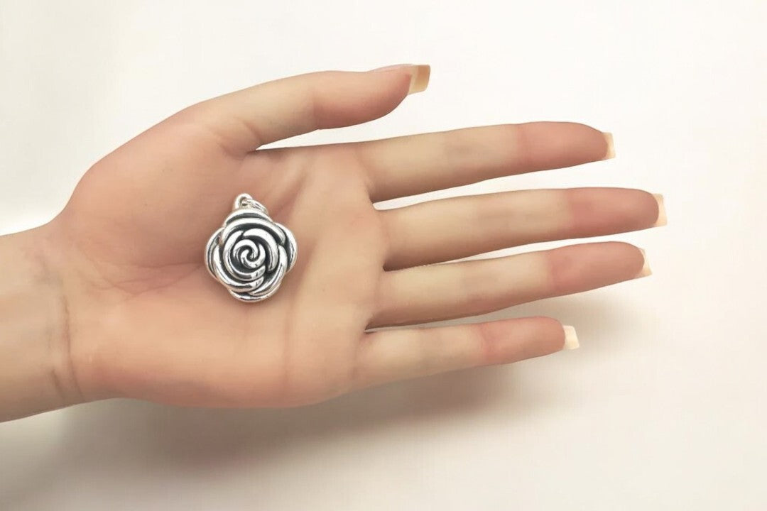 925 Lightweight Silver Rose Flower Pendant - Chain Sold Separate 1522