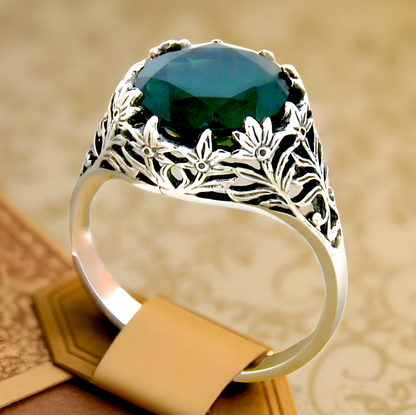 VICTORIAN STYLE 925 STERLING SILVER SIMULATED EMERALD FILIGREE RING         #779