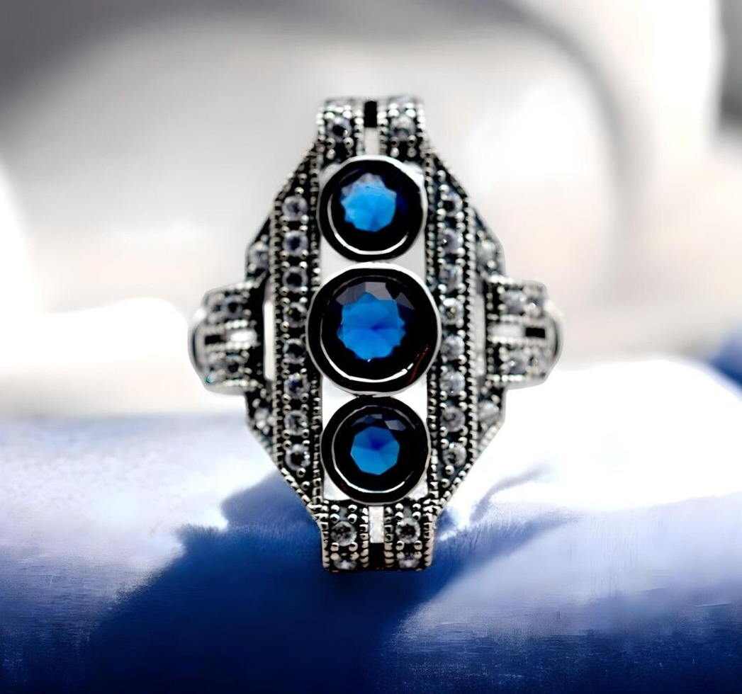 VINTAGE STYLE ROYAL BLUE SIMULATED SAPPHIRE & CZ 925 STERLING SILVER RING 1809