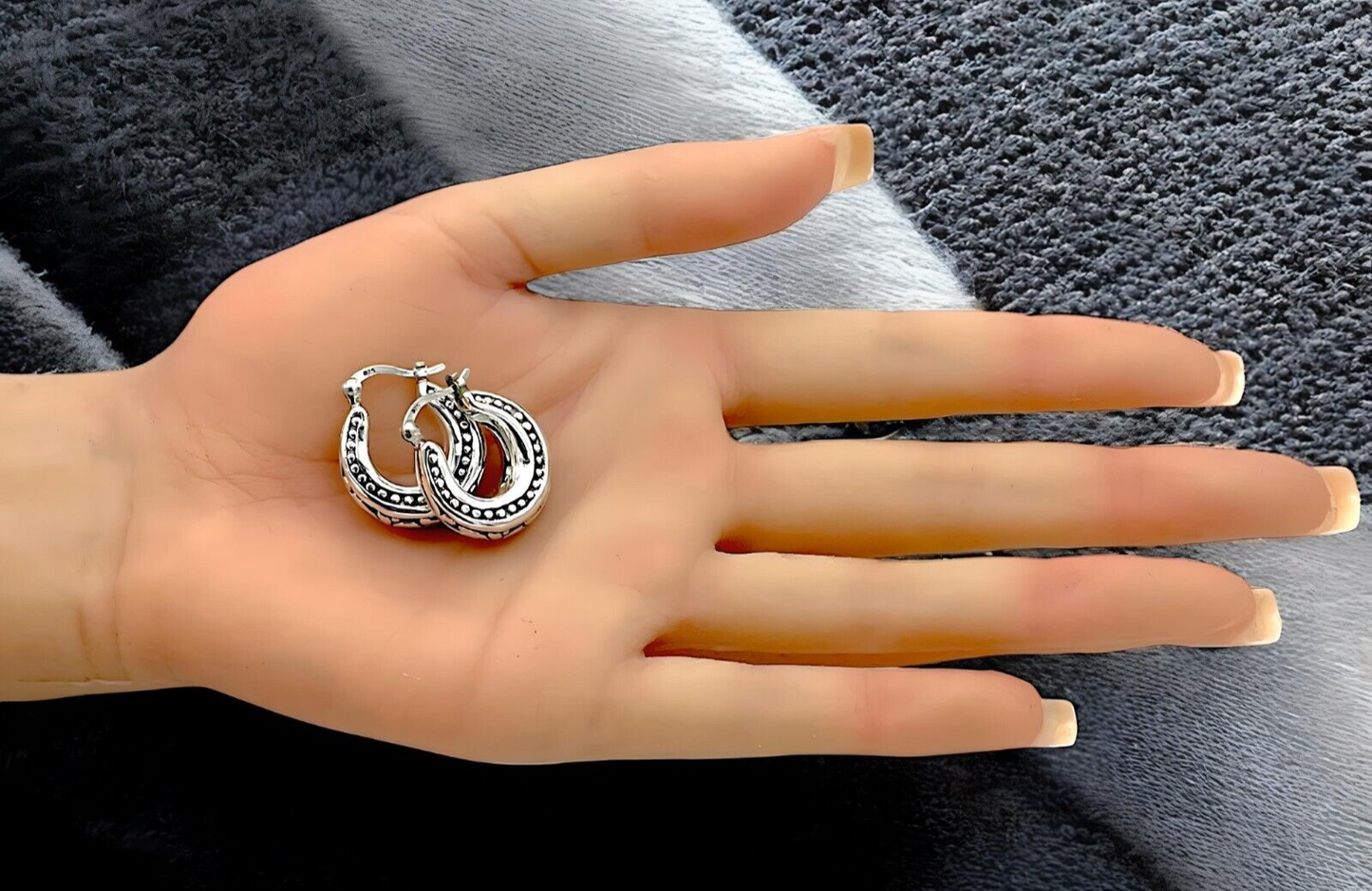 925 STERLING SILVER FILIGREE DESIGN LATCH BACK HOOP EARRINGS LIGHTWEIGHT 1674