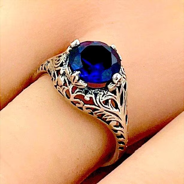 925 STERLING SILVER ANTIQUE STYLE LAB-CREATED BLUE SAPPHIRE SOLITAIRE RING  #823
