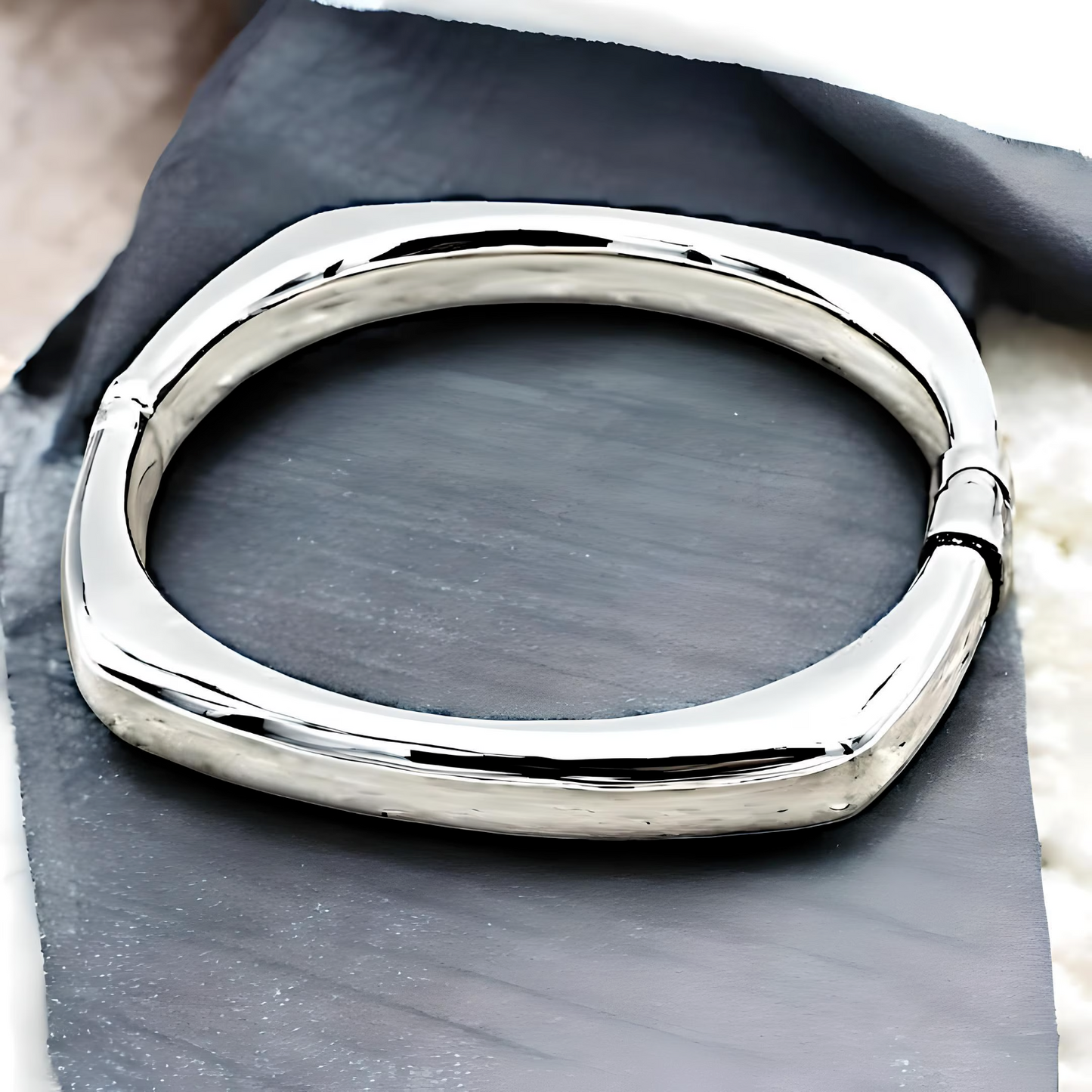 925 Sterling Silver 6 3/4" Hinged Square Bangle - Lightweight Bracelet 1250