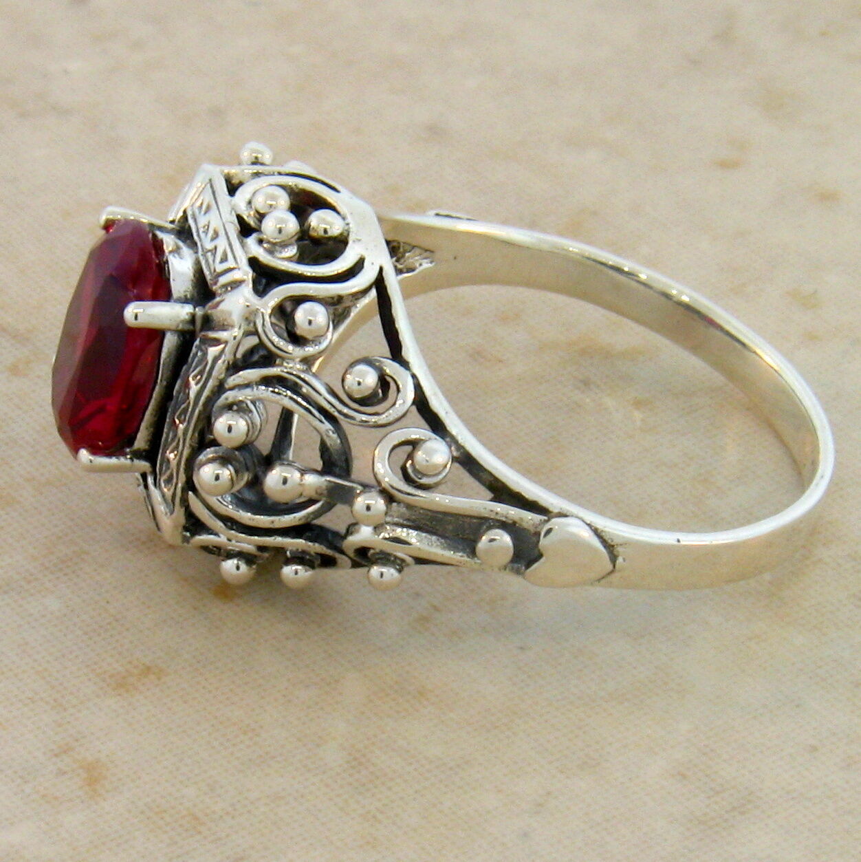 925 STERLING SILVER CLASSIC STYLE VICTORIAN DESIGN LAB-CREATED RUBY RING    #211