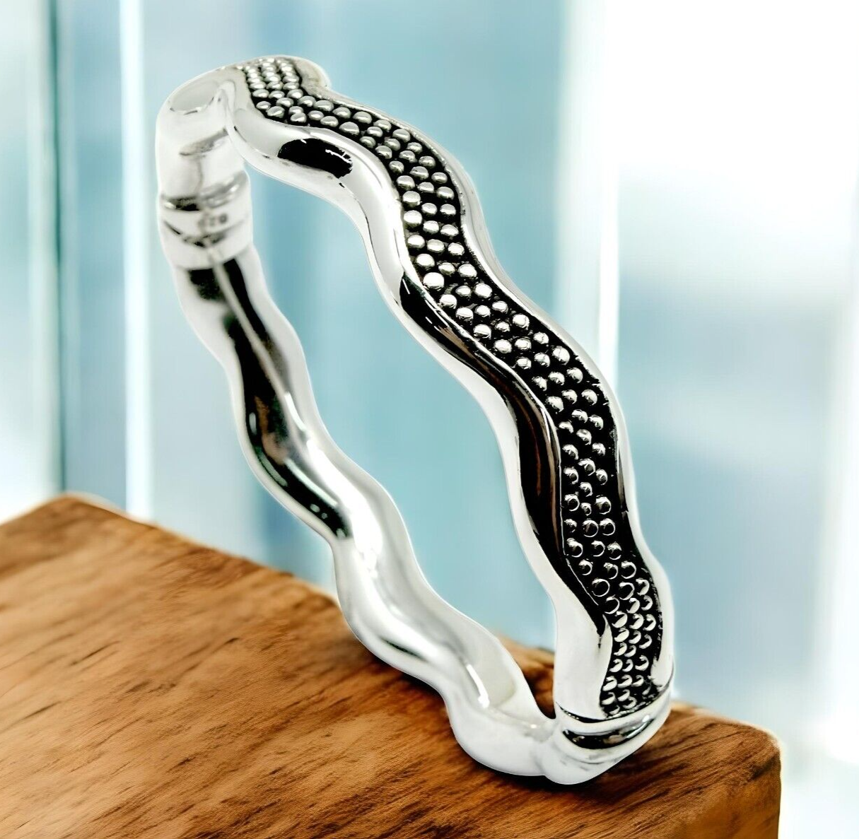 WAVY 925 STERLING SILVER HINGED 6.5" BANGLE BRACELET DOT DESIGN LIGHTWEIGHT 1566