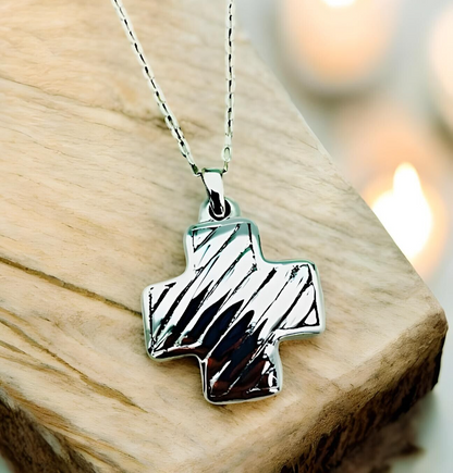 925 Sterling Silver Cross Pendant - Lightweight Charm,Chain Sold Separately 1290