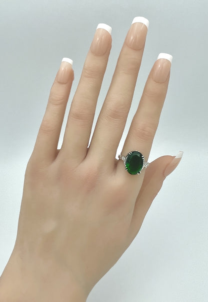 VIVID GREEN 925 STERLING SILVER VINTAGE ANTIQUE STYLE SIM EMERALD RING     #1354