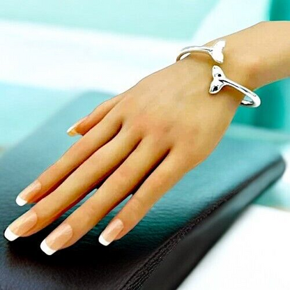925 Sterling Silver Dolphin/Whale Tail 7" Bangle - Lightweight Bracelet 1266