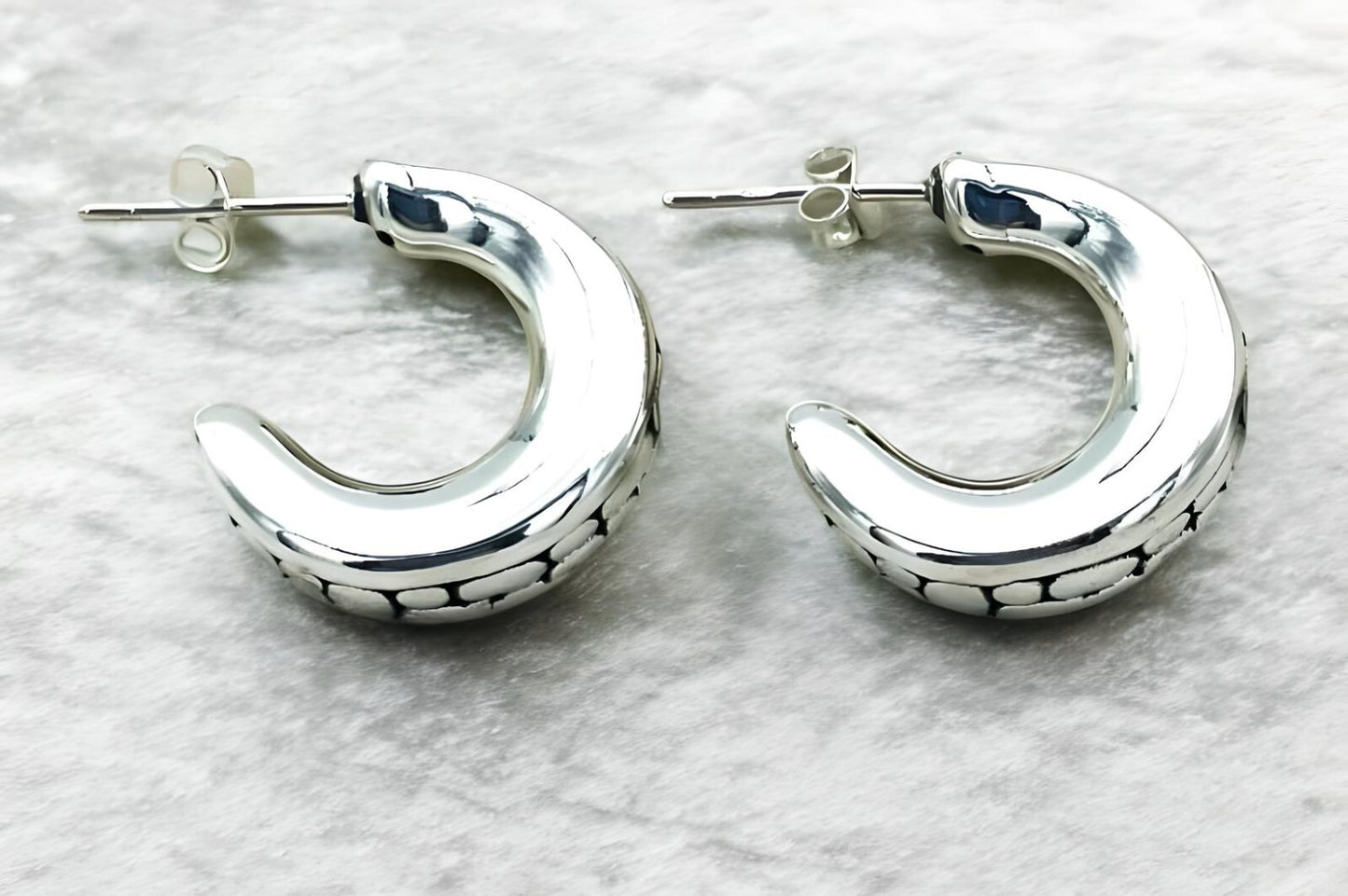 925 Silver, Lightweight Earrings - Cobblestone Hoops with Push Back Design 1528