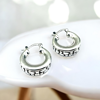 925 STERLING SILVER COBBLESTONE DESIGN HOOP EARRINGS LATCH BACK LIGHTWEIGHT 1680