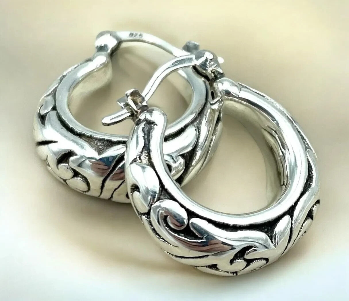 925 Sterling Silver Filigree Hoop Earrings, Lightweight and Delicate 1503