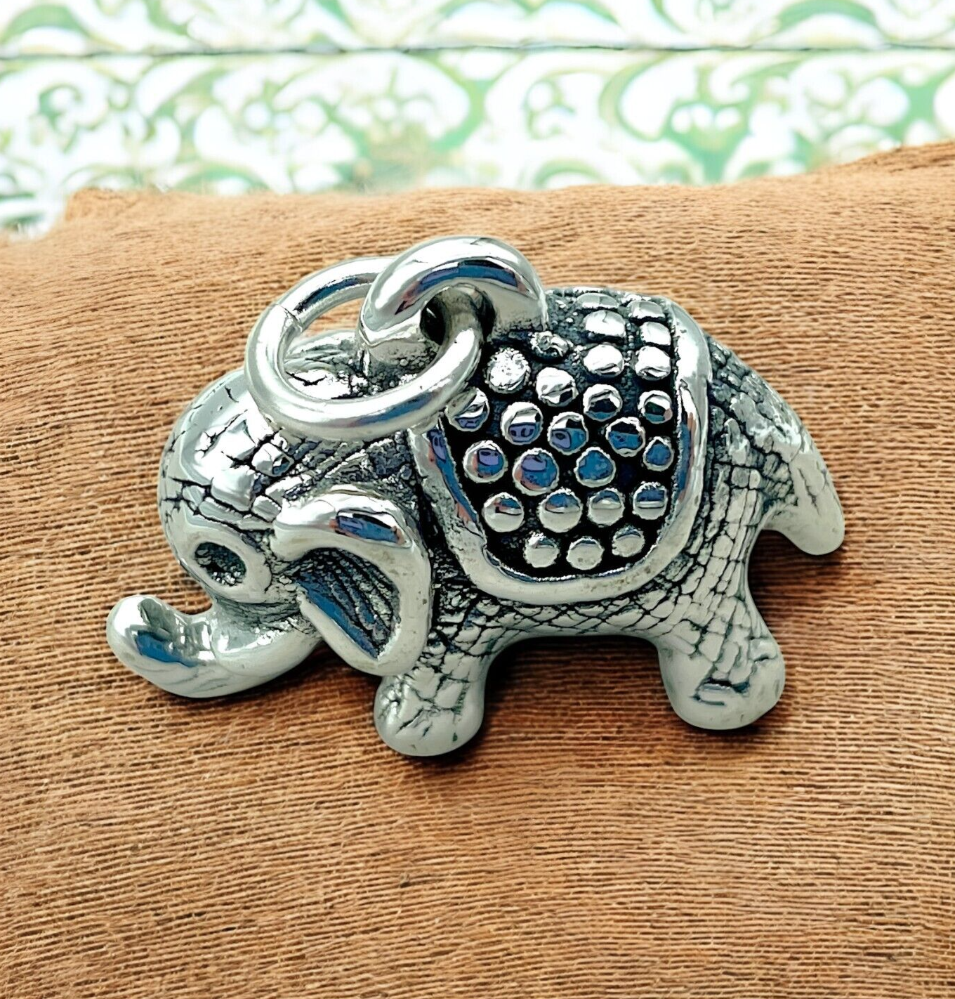 925 STERLING SILVER ELEPHANT PENDANT LIGHTWEIGHT - Chain Sold Separate  1466