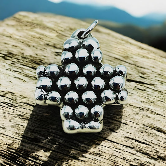 925 Sterling Silver Cross Pendant - Lightweight Charm,Chain Sold Separately 1255