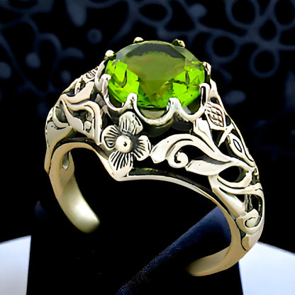 VINTAGE STYLE SCOTTISH THISTLE 925 STERLING SILVER SIMULATED PERIDOT RING #1137
