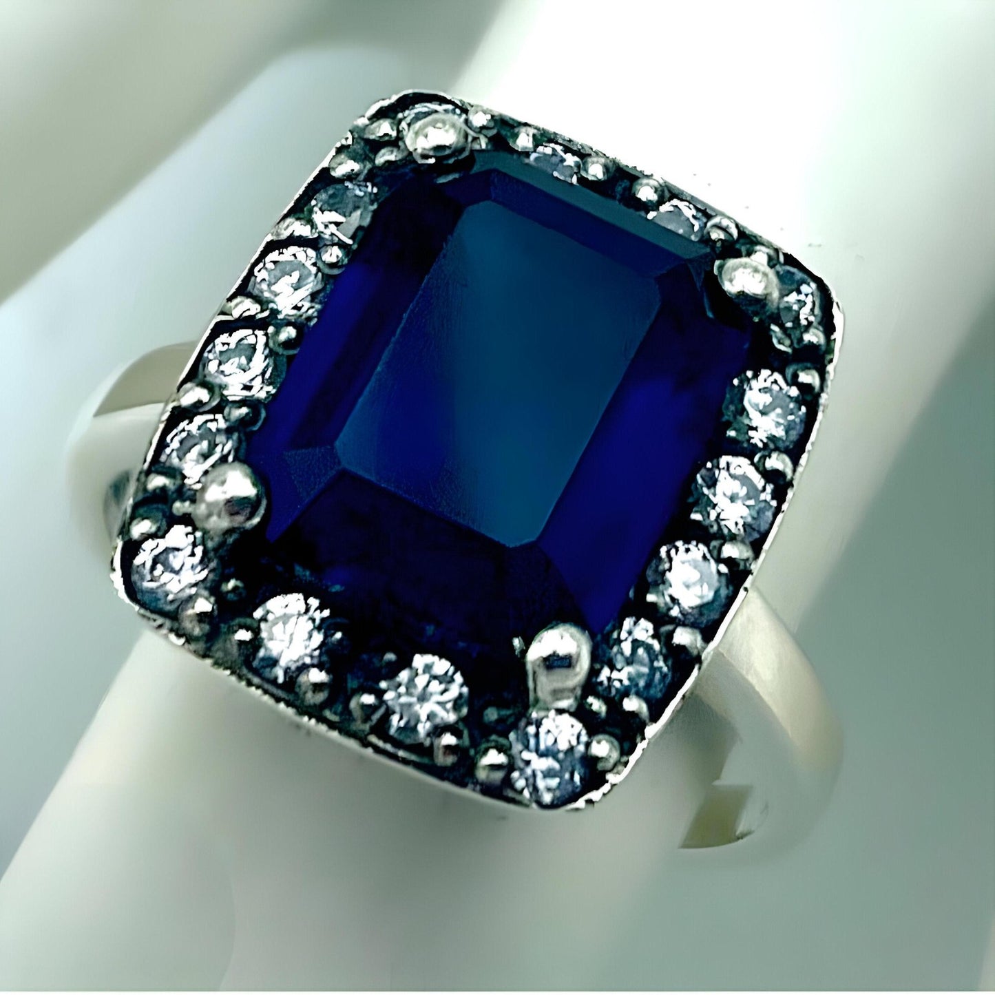 VINTAGE STYLE ROYAL BLUE SIMULATED SAPPHIRE 925 SOLID STERLING SILVER RING 1242