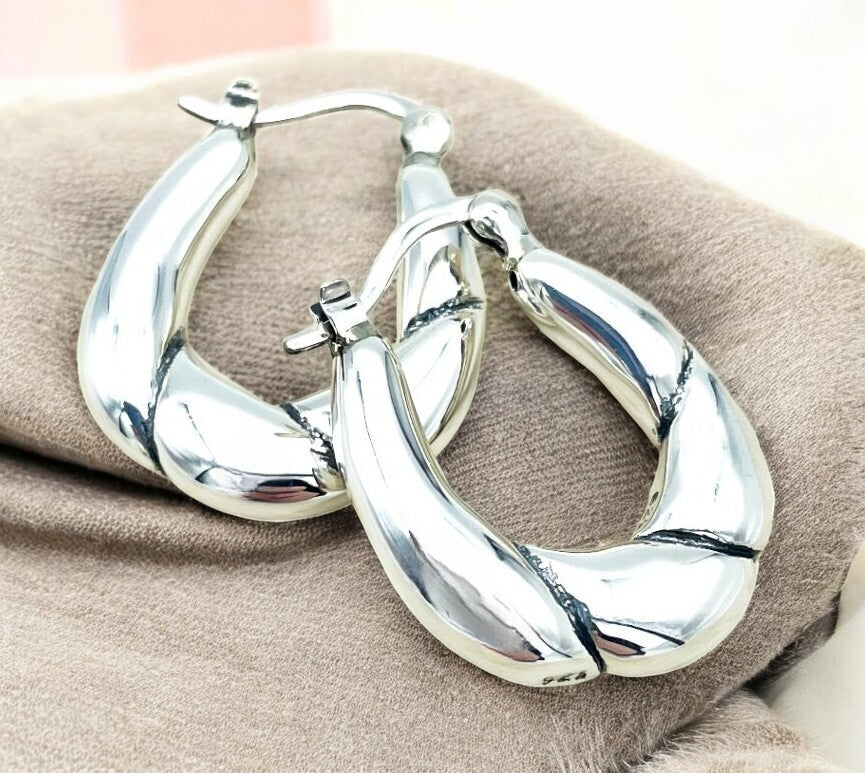 925 Sterling Silver Hoop Earrings - Lightweight Twisted Latch Back Design 1629